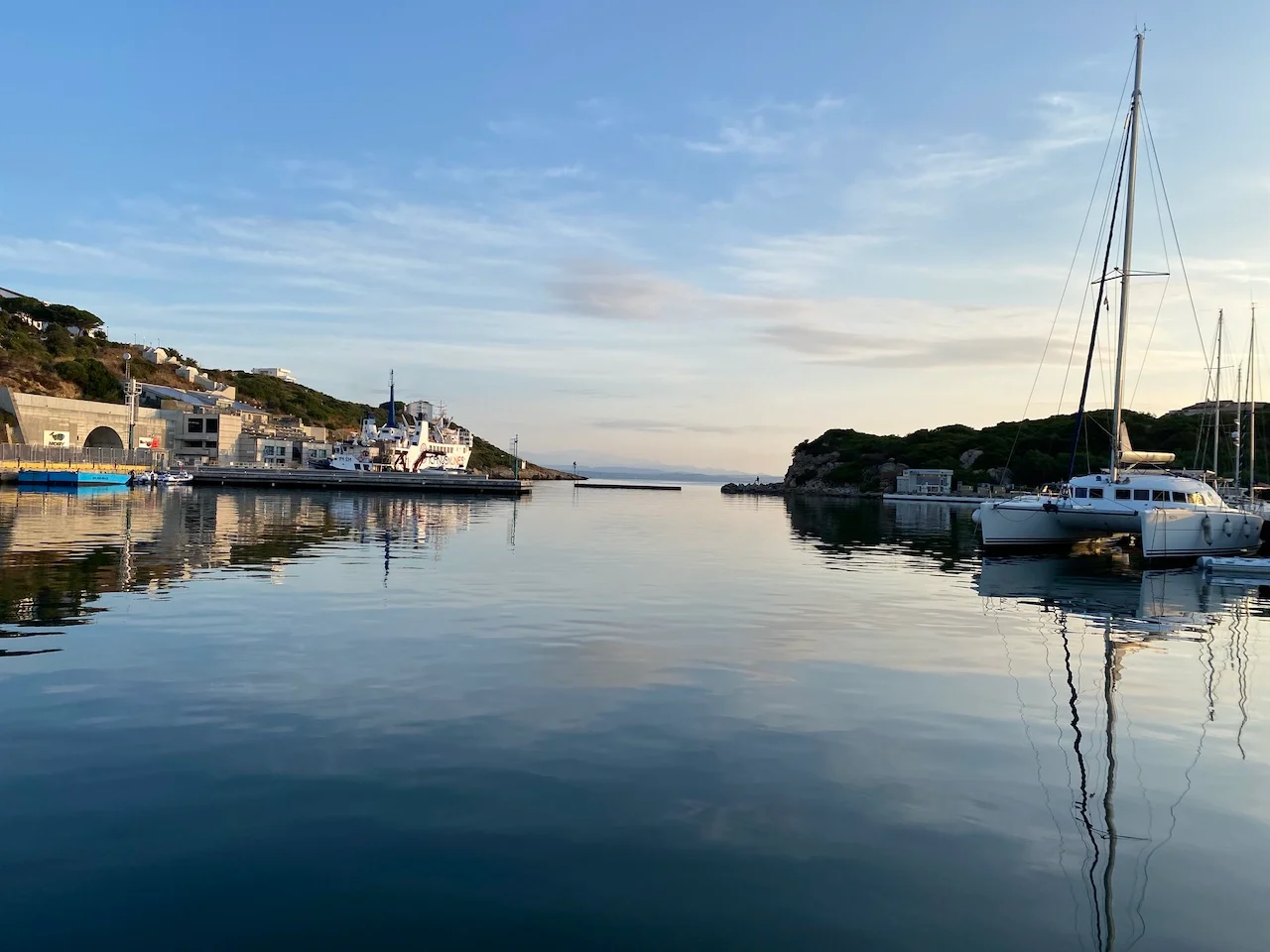 Successful Sailing - Sea