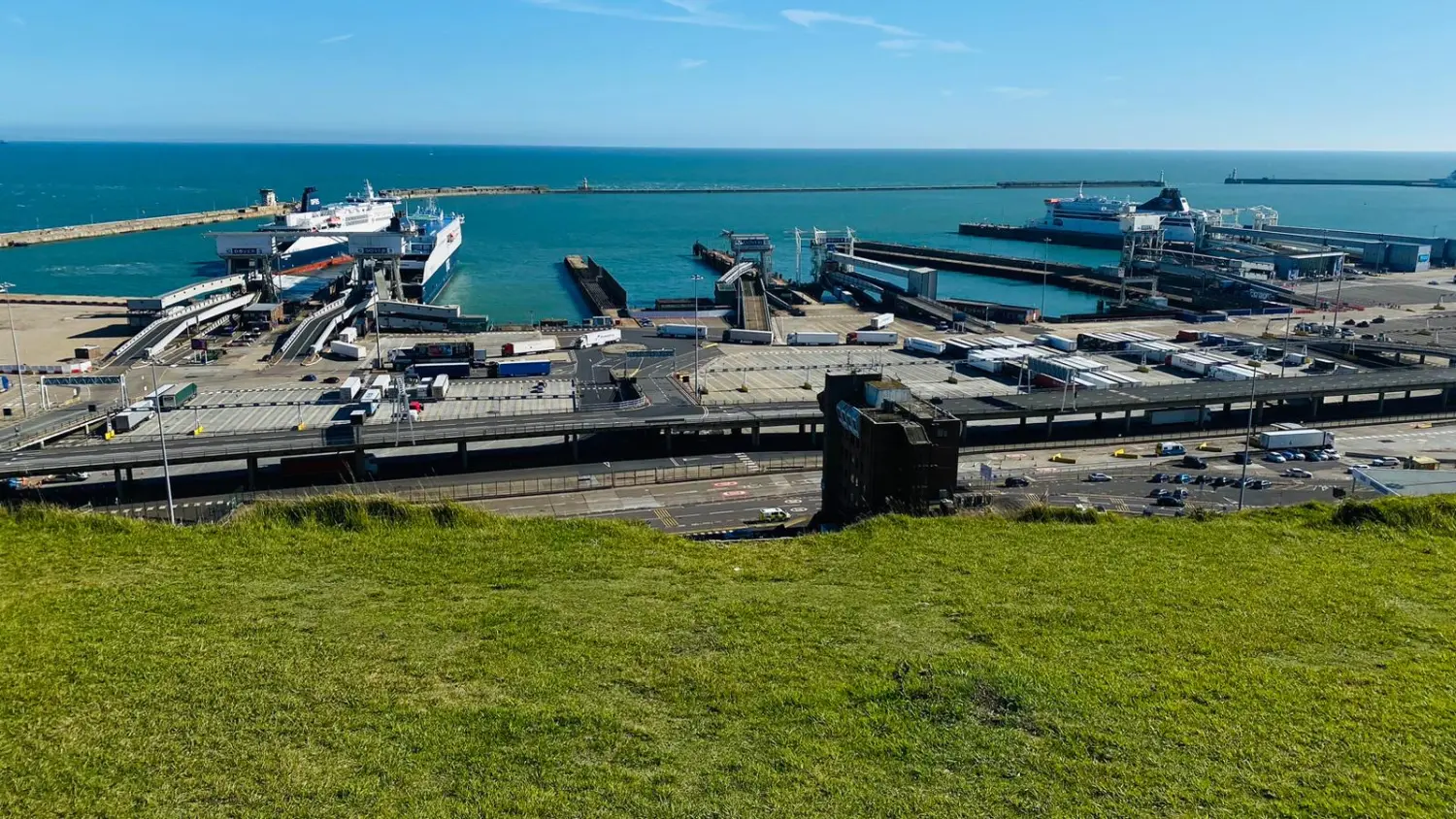 Successful Sailing - Sea view from the ground
