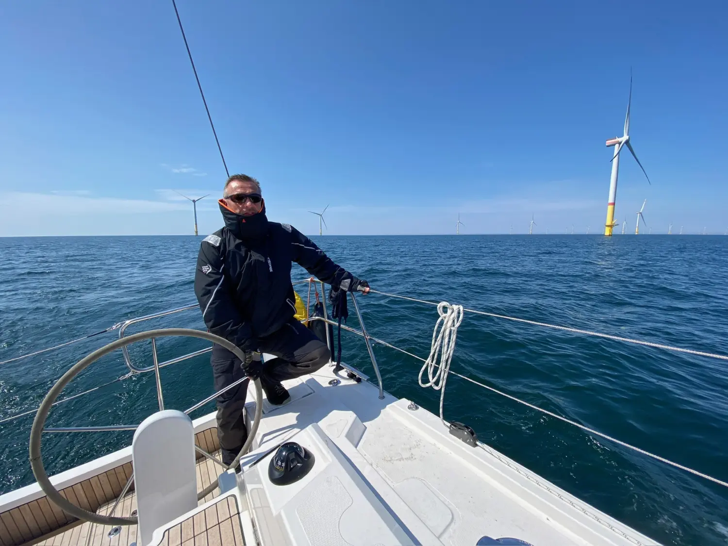 Successful Sailing - Skipper Thomas Lindloff sailing on the sea