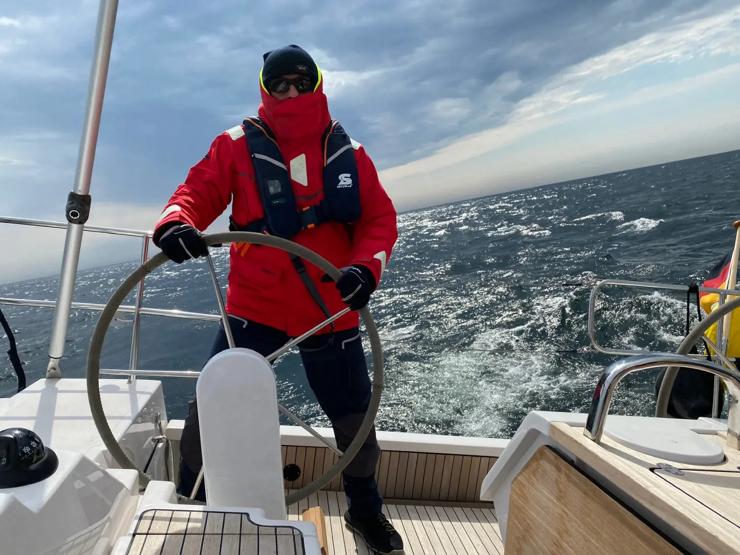 Successful Sailing - Skipper Thomas Lindloff sailing on the sea