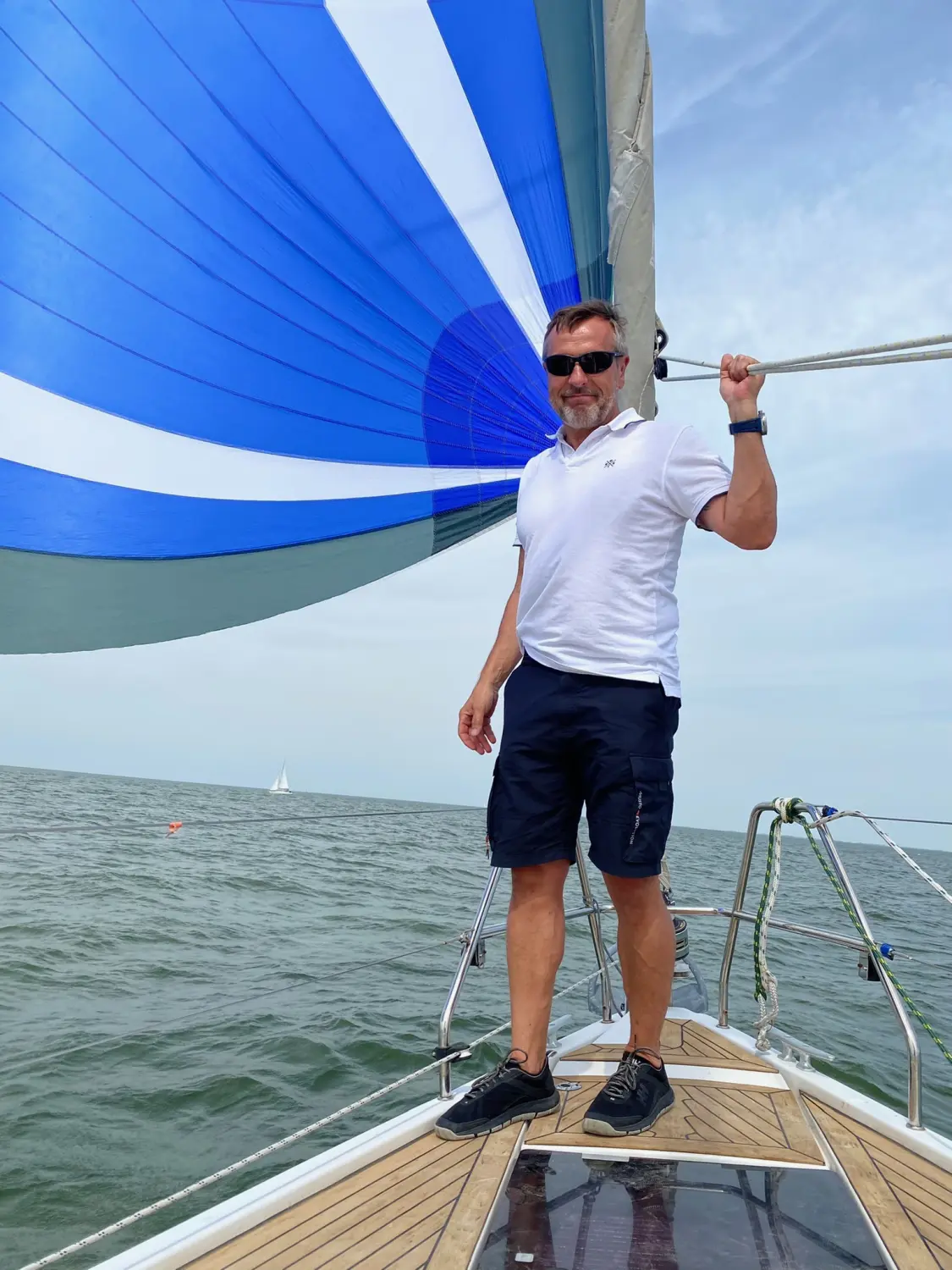 Successful Sailing - Skipper Thomas Lindloff sailing on the sea