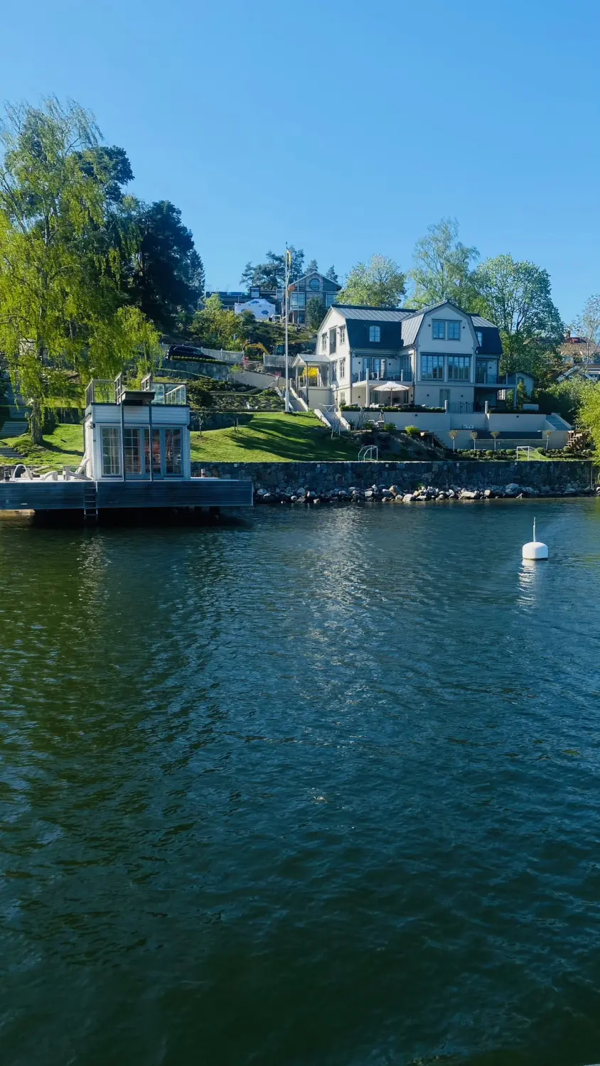 Successful Sailing - beautiful residence by the sea